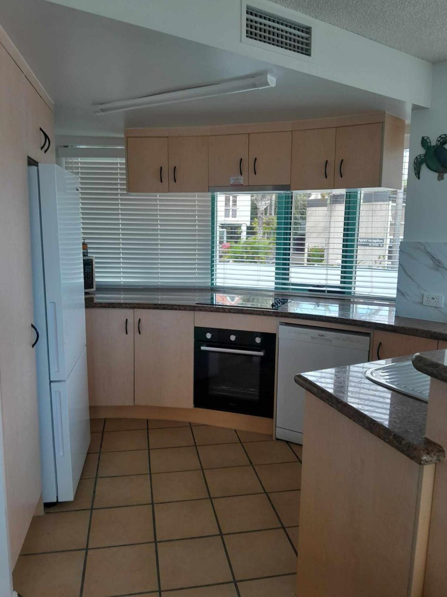 Grand Palais Boolarong Beachside Apartments Alexandra Headland Esterno foto