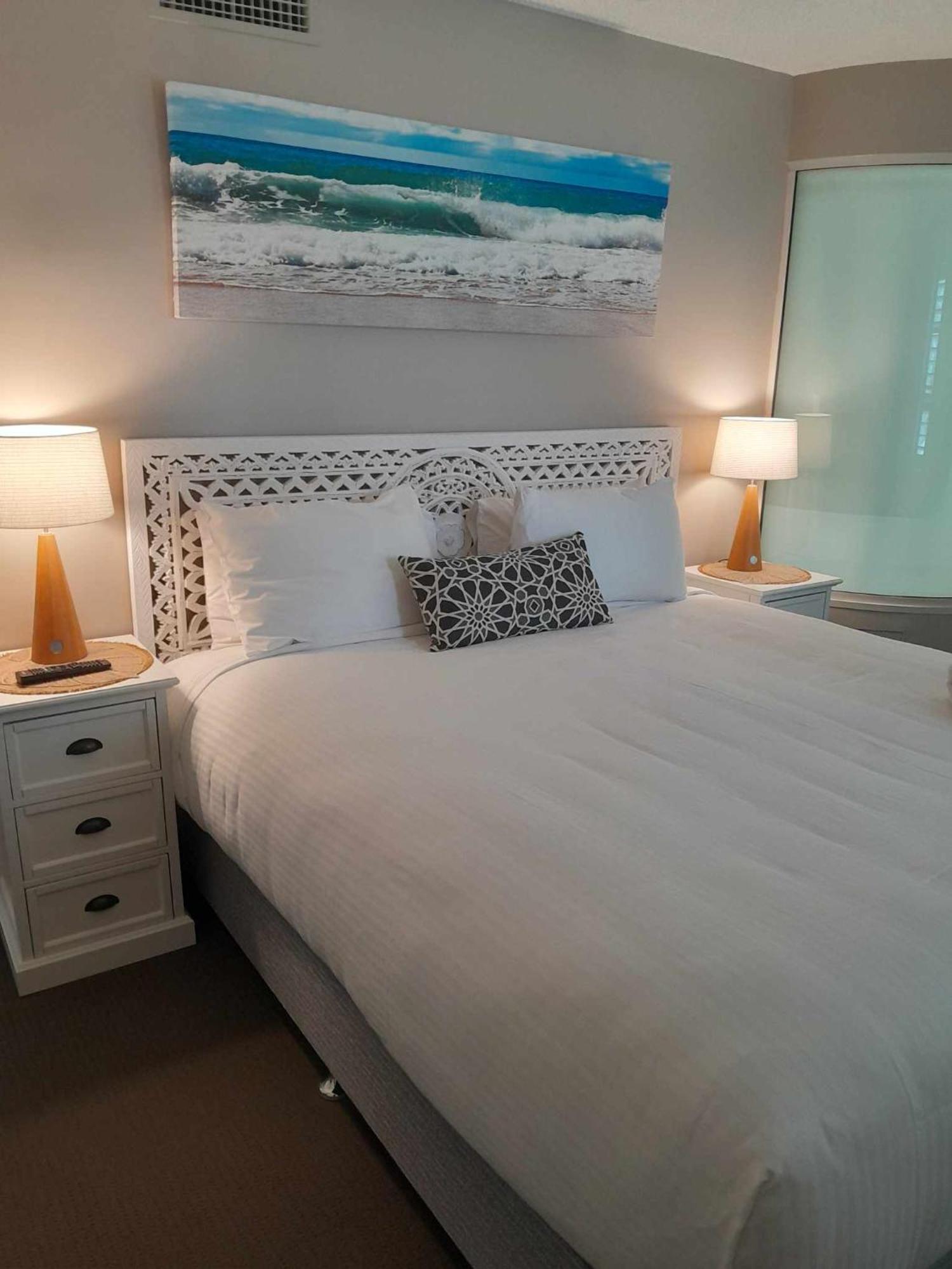 Grand Palais Boolarong Beachside Apartments Alexandra Headland Esterno foto