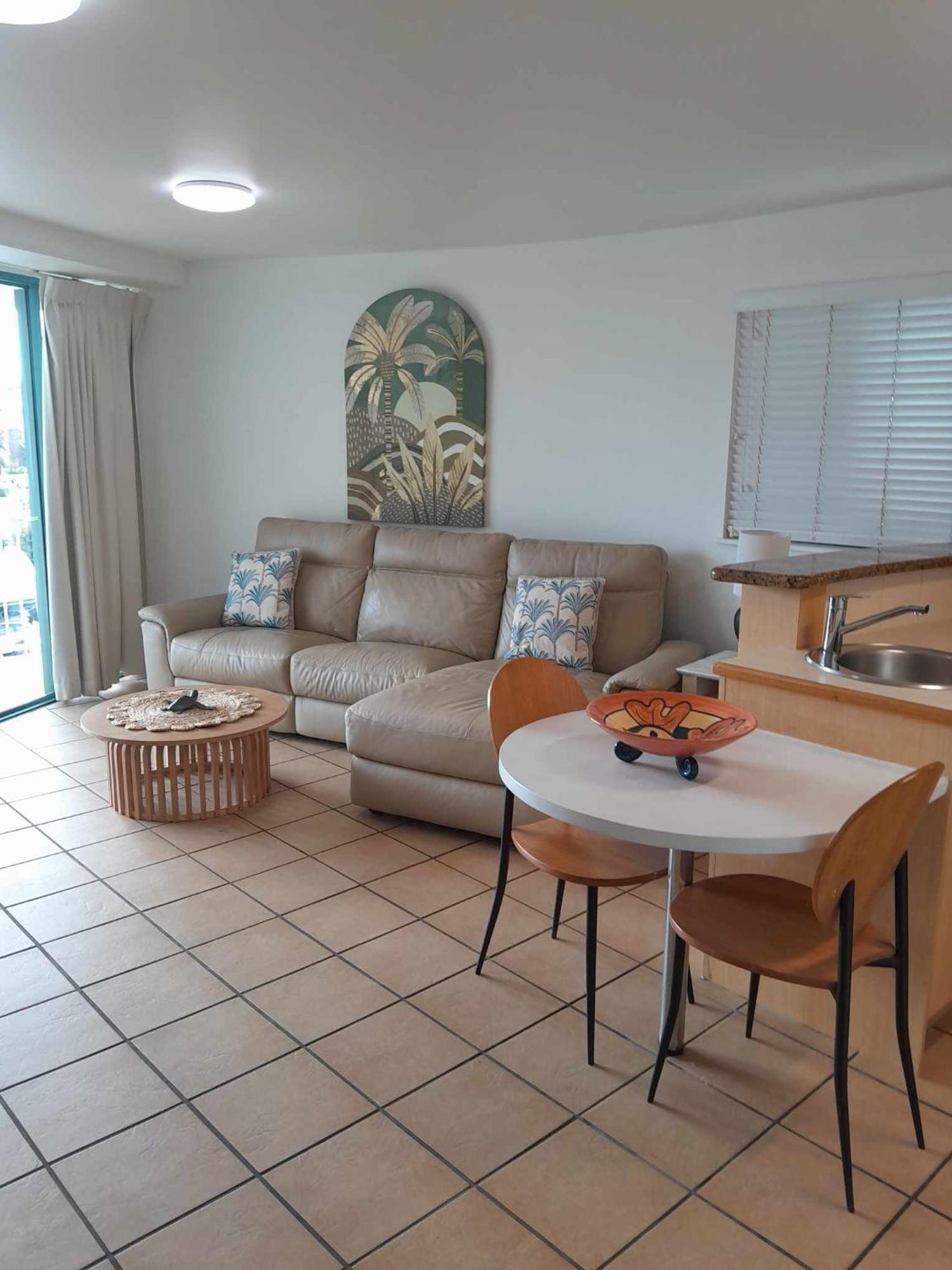 Grand Palais Boolarong Beachside Apartments Alexandra Headland Esterno foto